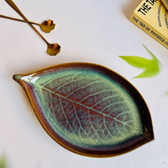 Lush Leaf Plate