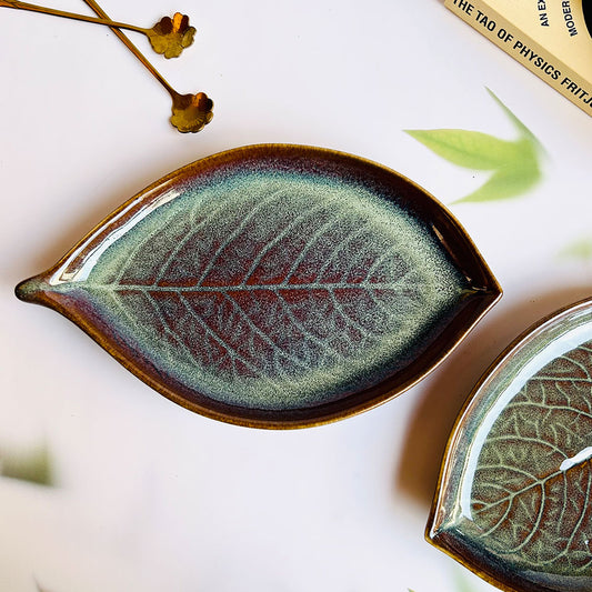 Lush Leaf Plate