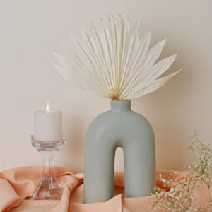 Nordic Leg Vase