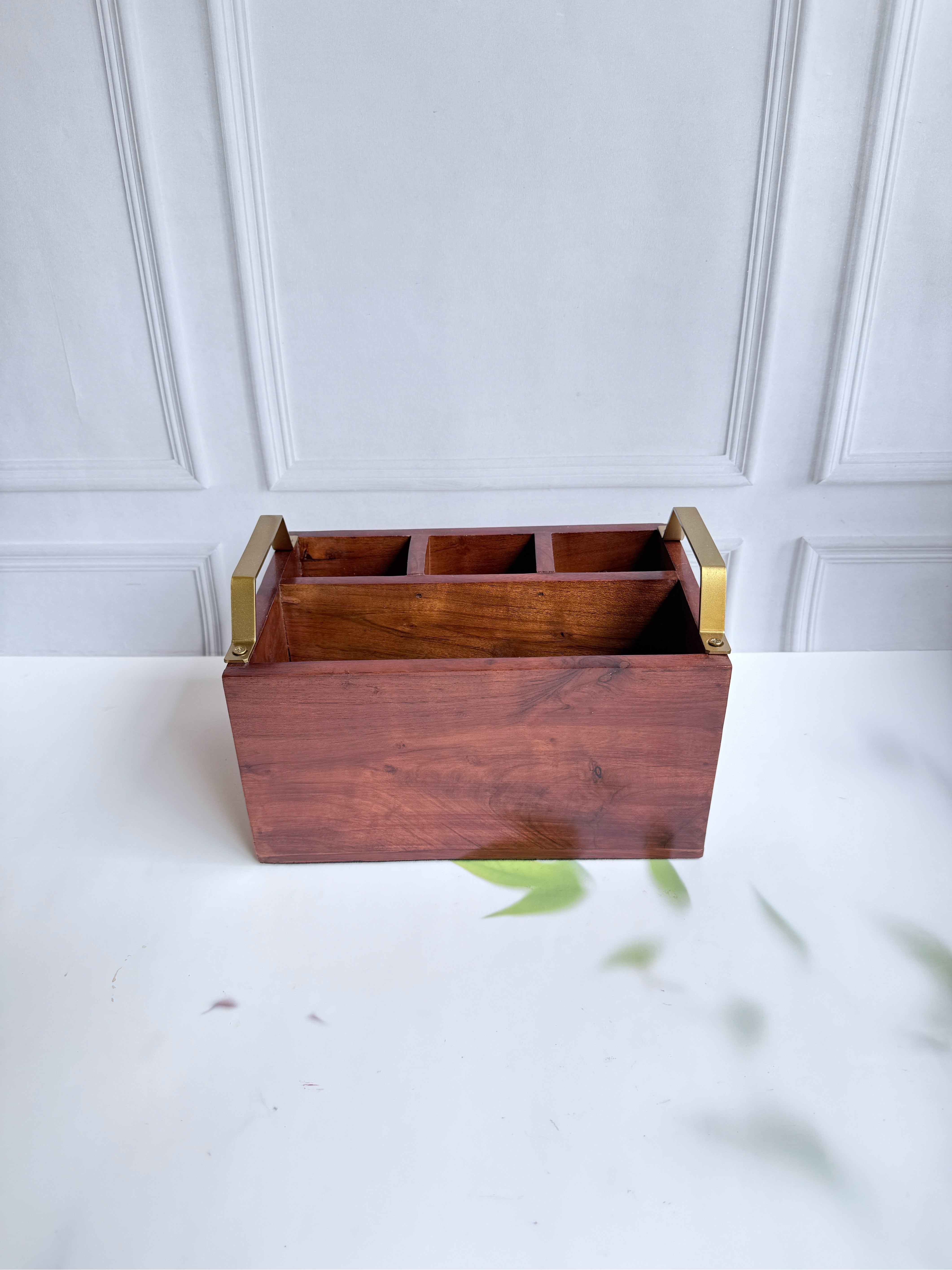 The Heritage Cutlery Caddy