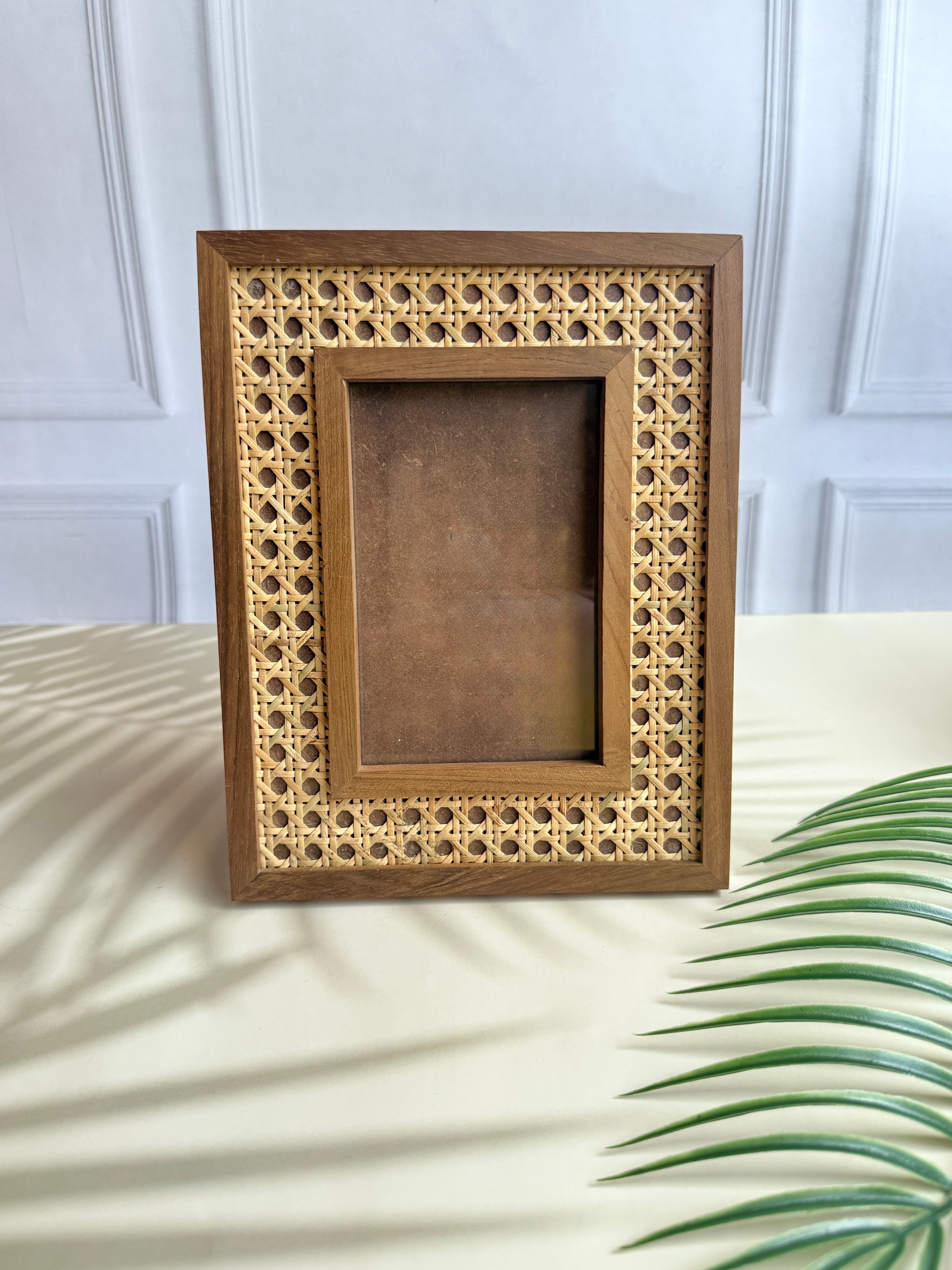 The Walnut Weave Frames - Petite
